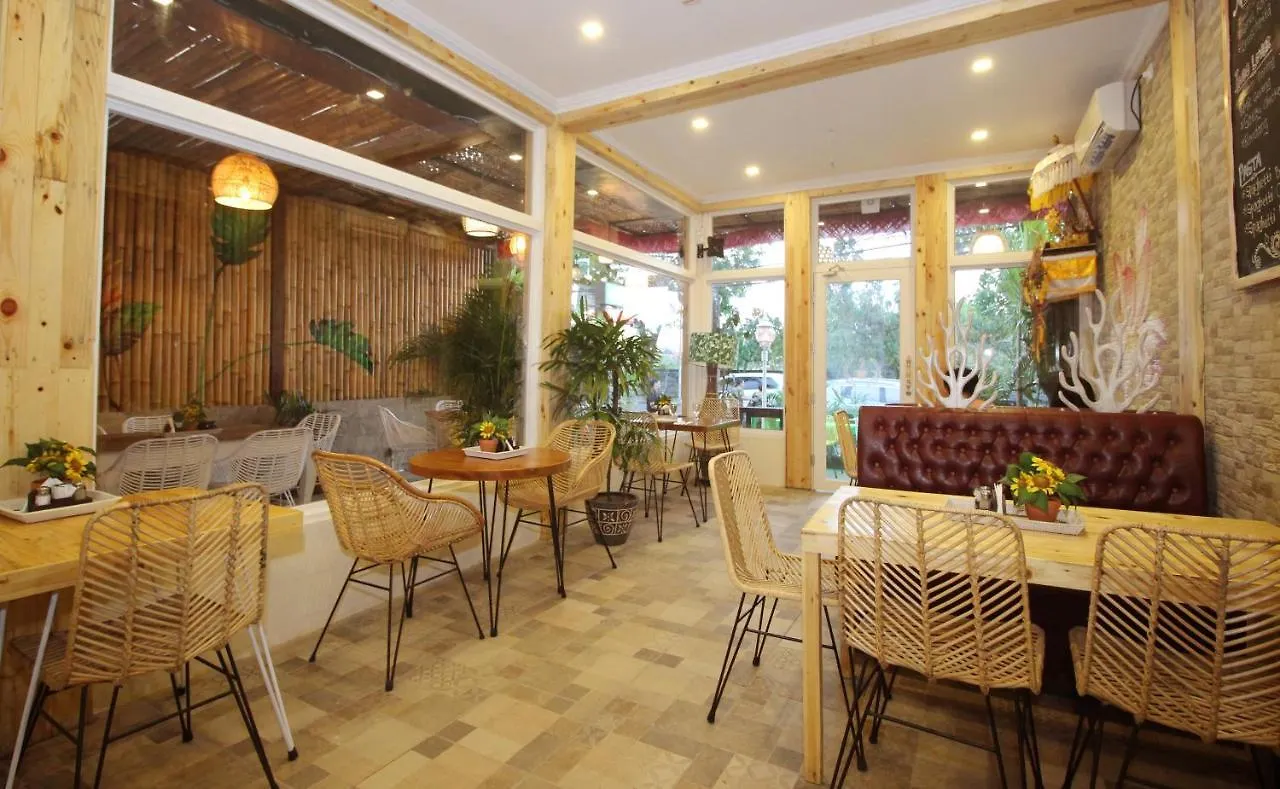 Menzel Villas Nusa Dua Indonesien